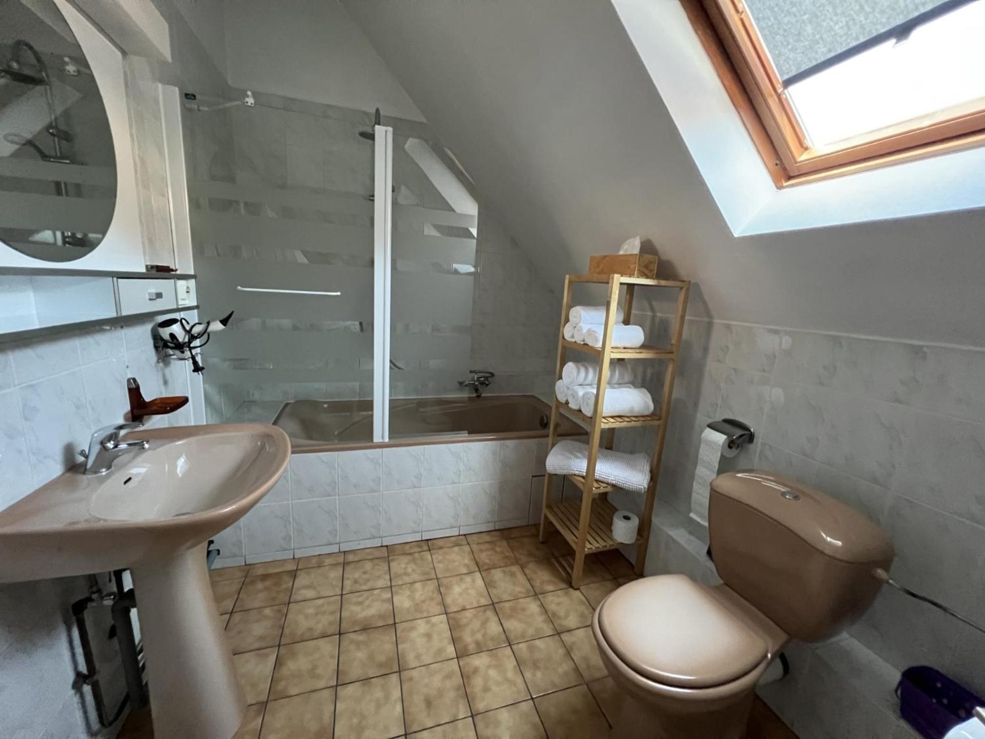Gite Des 5 Cigognes Rouge Mittelwihr Luaran gambar